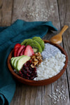 PORRIDGE DE RIZ AU LAIT D’AMANDE, GRAINES DE CHIA ET FRUIT FRAIS 